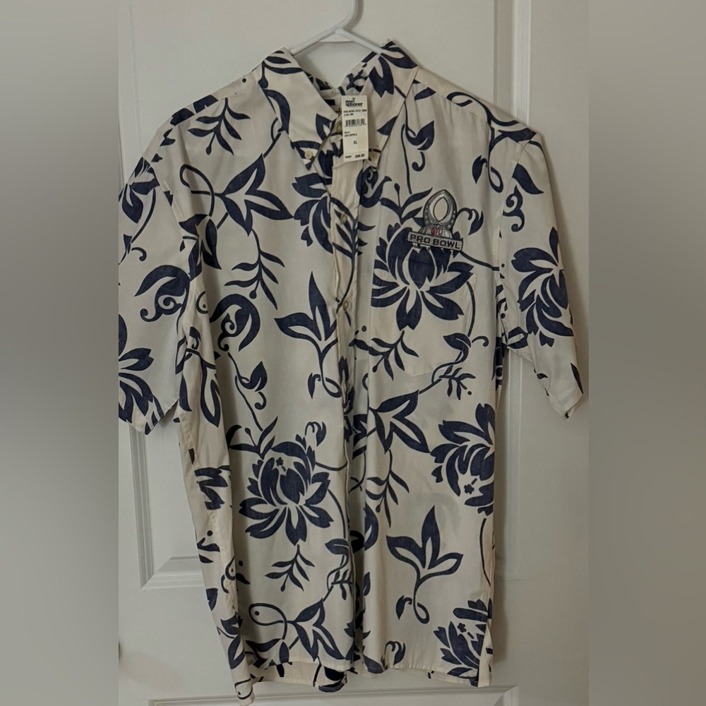 Reyn Spooner Navy and White Floral Men's Shirt